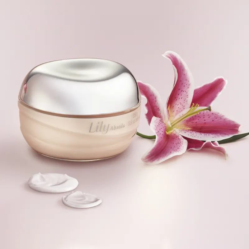 Satin Moisturizing Body Lotion Lily Absolu, 250g