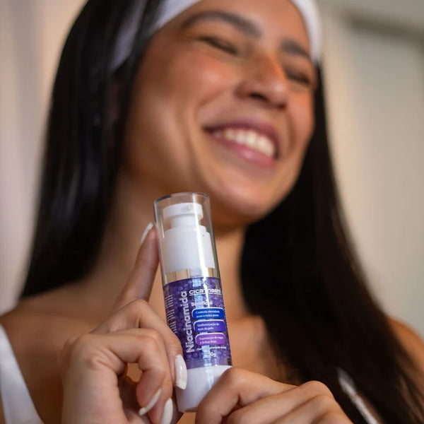 Facial Serum with Nanoencapsulated Niacinamide