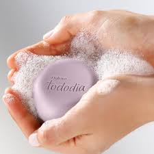 Tododia Red Mulberry And Jabuticaba bar soaps