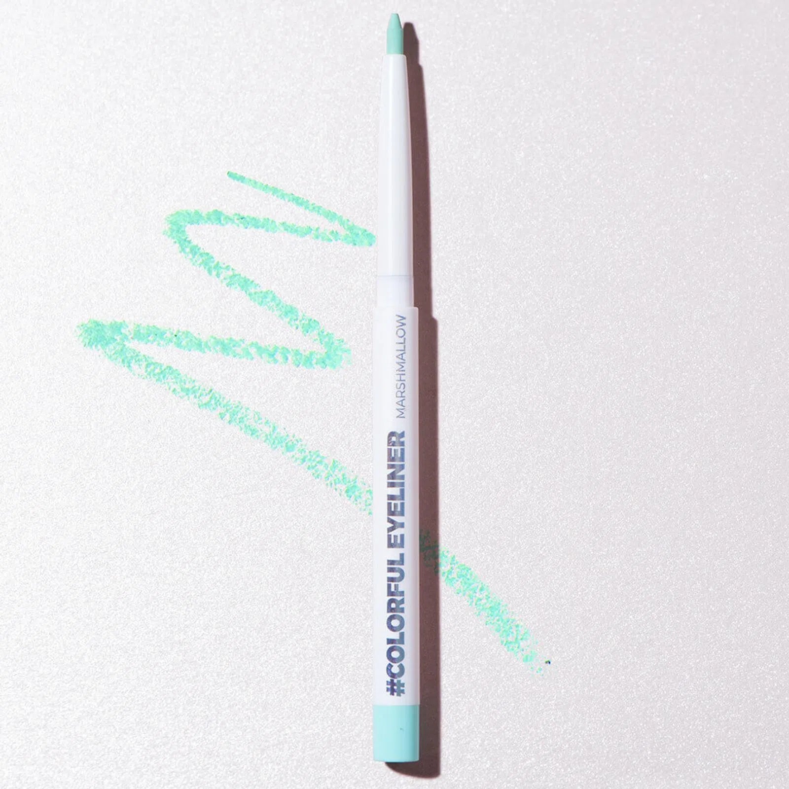 Larissa Manoela von Océane Hell Blue Eyeliner Bleistift - Buntes Eyeliner Marshmallow 1,2g