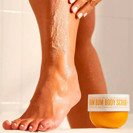 Esfoliante Corporal Sol de Janeiro Bum Bum Body Scrub 220g